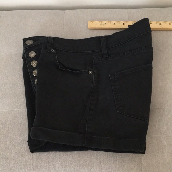 Express shorts. - Picture 6 of 6